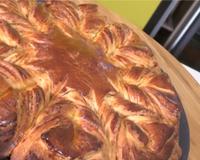 Une magnifique brioche pour laquelle vous devriez fondre... Une brioche façonnée en flocon de neige, c'est original, joli et surtout trop bon ! Remplacez…