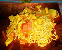 Pâtes au poulet et curry