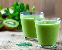 Un jus de légumes frais enrichi en vitamines et minéraux. Une recette inspirée par Joe Cross, idéale pour ceux qui ont du mal à manger…