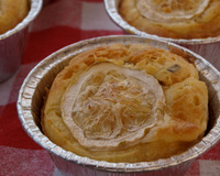 Cake aux courgettes, menthe et parmesan