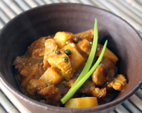 Curry de porc au poivre vert