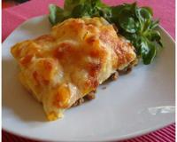 Marre de la classique bolognaise ? Essayez la lasagne à la courge butternut, carotte et tofu hâché en version végétarienne!