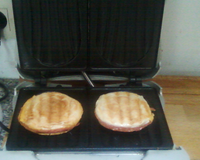 Il suffit d'avoir un peu d'imagination, pour faire de la recette la plus facile au monde un vrai délice pour midi !