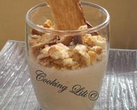 Par ce beau soleil et cette chaleur, une tite panna cotta saveur noix de coco bien agréable et bien fraiche...