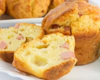 Muffin jambon fromage