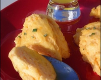 Quenelles d'abricots comme un nuage et sauce au Limoncello