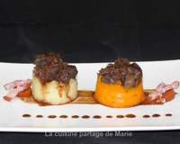 Joue de bœuf et deux purées avec sa sauce au chocolat