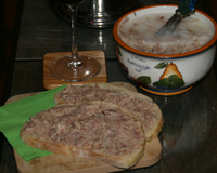 De bonne rillettes maison à consommer tout de suite ou à conserver.