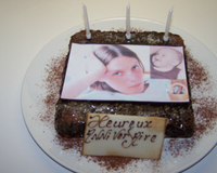 Un gâteau "cru" dans toutes ses formes, pour tous et sans utiliser le four (donc tout récipient peut servir de moule)