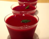 Crème de betterave au sésame