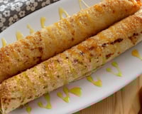 Tortillas roulées aux pommes confites et au miel