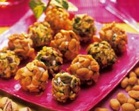 Bouchées fraîches aux cacahuètes et aux pistaches
