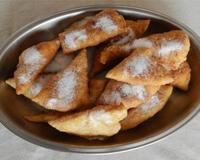 Le Bottereau est un beignet réalisé dans la région de Nantes à l'occasion Nantais de la Mi-Carême.