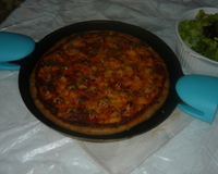 Pizza tomates cerises basilic