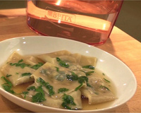 Bouillon de volaille façon Thaï, ravioles de champignons