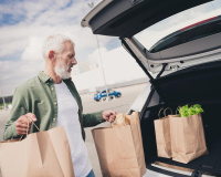 Drive ou grande surface : quelle option permet vraiment de payer moins cher ses courses ?