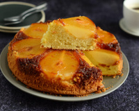 Gâteau renversé à la poire : le dessert de saison qui met tout le monde d’accord