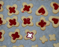 Sablés de Noël coeur vitrail en bonbons