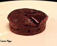 Une bouchée au chocolat avec un coeur coulant de chocolat blanc... le chocolat dans tous ses états !