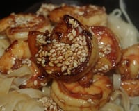 Tagliatelles aux crevettes au caramel et soja