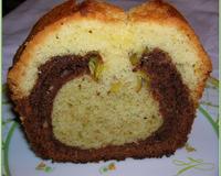 un très joli cake avec un Oh en 3 couleurs