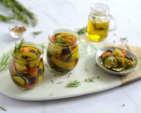 Les légumes marinés à l'huile d'olive Soléou c'est la recette parfaite pour préparer des légumes en grande quantité.…