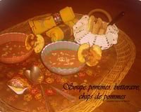 Soupe pommes, betterave, chips de pommes