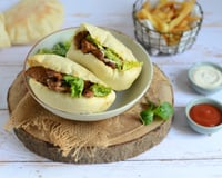 Pain pita farci au poulet