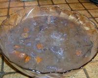 Plat en sauce chaud de daube de boeuf avec des châtaignes