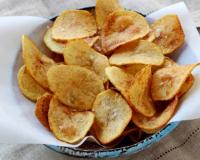 Chips de pommes de terre maison croustillantes