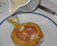 Recette simple et gastronomique pour marier Saint Jacques et ail confit de façon très originale!Une excellente entrée raffinée à essayer d'urgence!
