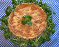 Quiche au Saint-Nectaire, pommes et piment d'Espelette
