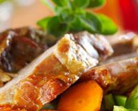 Boeuf froid est une recette préparer par la viande du Boeuf sous forme d'une gros cube.