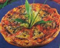 Voici une délicieuse recette de tarte avec des carottes et du roquefort !