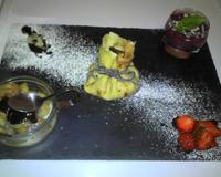 Si vous êtes des gourmands, cette trilogie est faite pour vous! Aumônière aux fraises et basilic, smoothies mûres et lait d'amande et verrines…