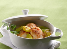 Cassolette de Saint Jacques sur lit de poireaux