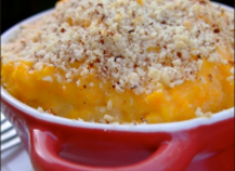 Gratin en mini-cocottes de pommes de terre et butternut aux zestes d'agrumes, chapelure de noisettes
