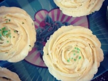 Cupcakes lait coco, coco et citron vert