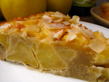 Gâteau de pommes au cidre, amandes et sarasin