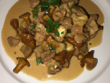 Sauté de veau aux girolles