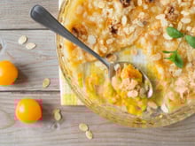 Crumble de Palets Bretons aux prunes