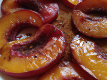 Pêches rôties aux épices