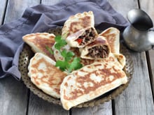 Crêpes turques farcies à la viande