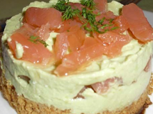 Bavarois à l'avocat et saumon fumé