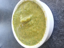 Soupe de fanes de radis tartare