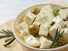 Rappel produit : des morceaux de verre retrouvés dans des bocaux de fromage de brebis vendus dans la France entière