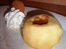 Pomme fondante au cœur de spéculoos (micro onde)
