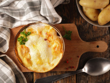 Connaissez-vous la Matouille, cette spécialité savoyarde à base de tomme fondue très généreuse ?