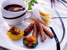 Aiguillettes de canard, frites de panais et pâtissons farcis