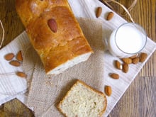 Brioche au lait d'amande et okara